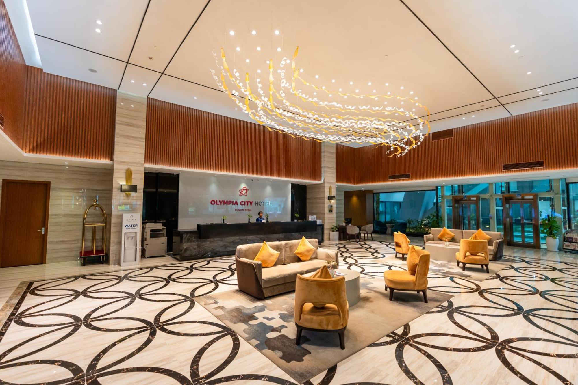 Olympia City Hotel By Dara Phnom-Penh Buitenkant foto