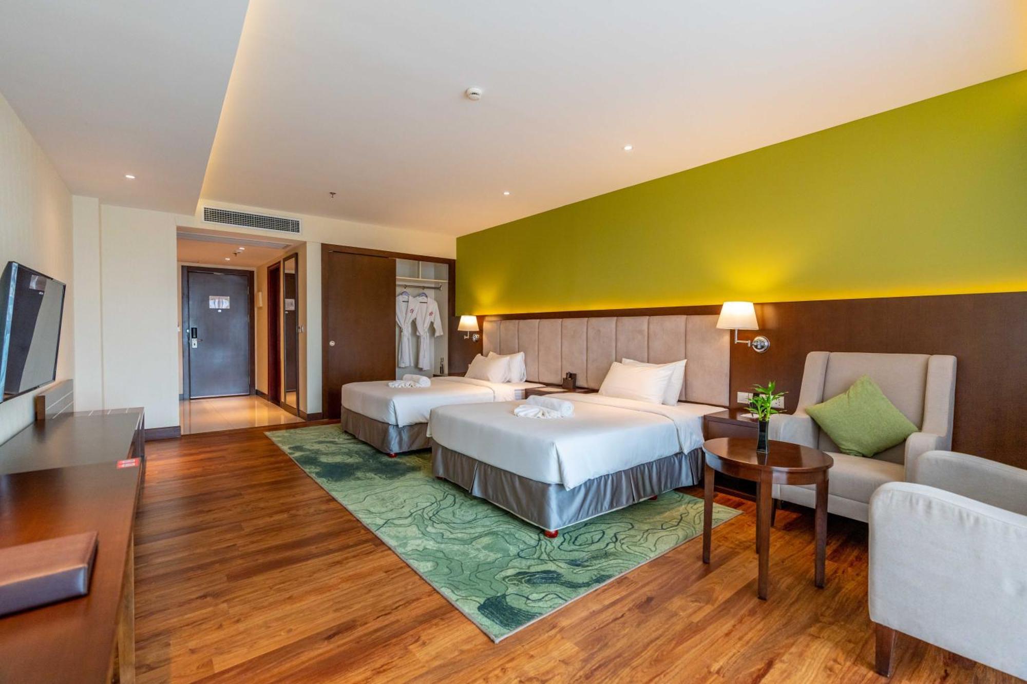 Olympia City Hotel By Dara Phnom-Penh Buitenkant foto
