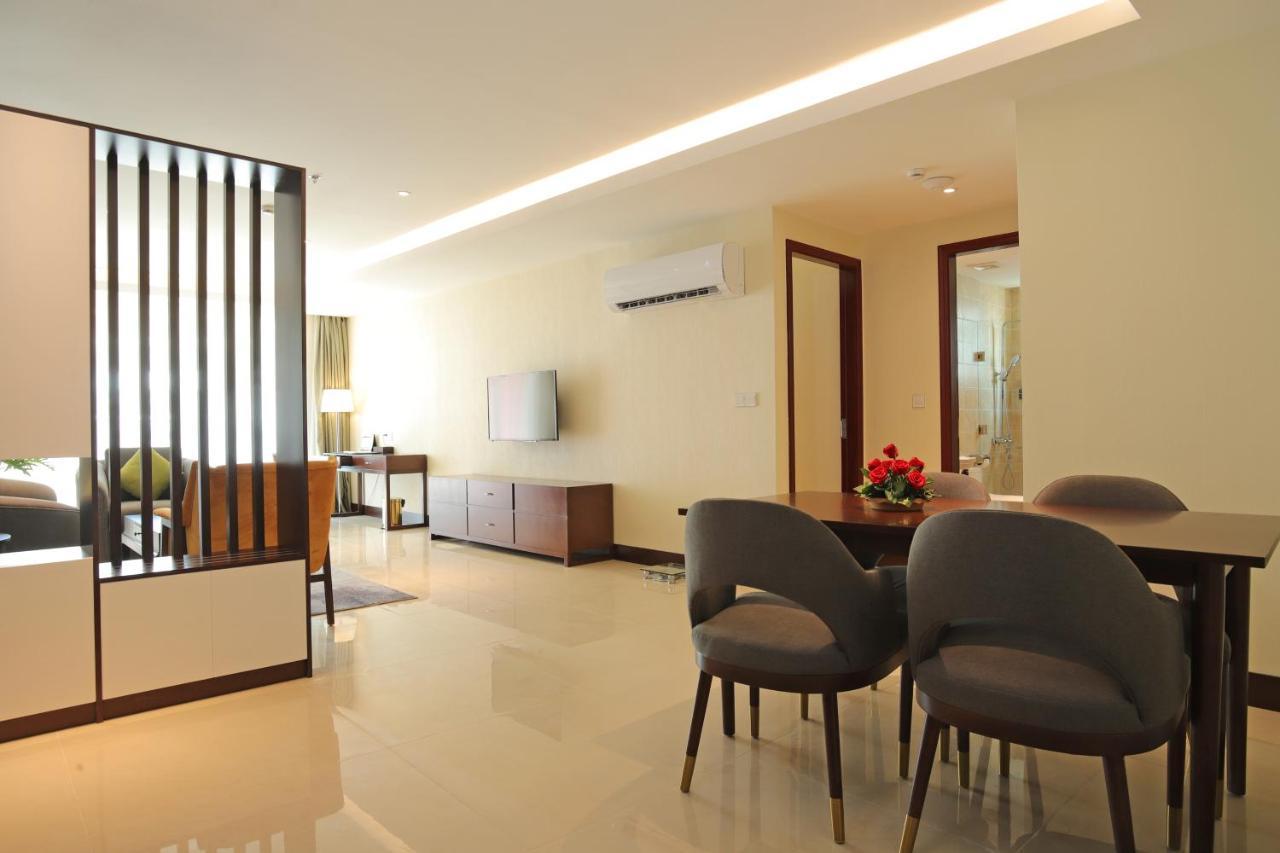 Olympia City Hotel By Dara Phnom-Penh Buitenkant foto